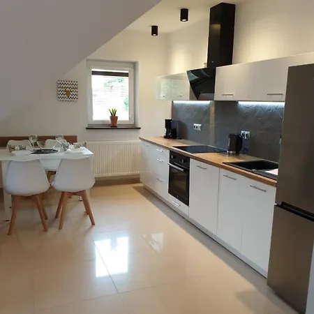 アパート Mila カルパッチ