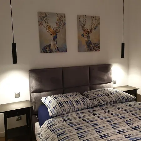 Mila アパート カルパッチ